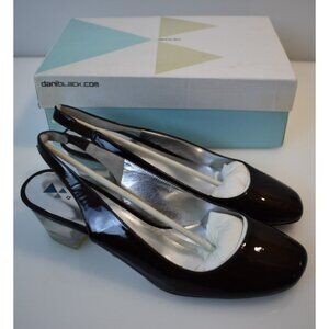 Dani Black Women's 10M Black Ankle Strap heels round toe New in Box